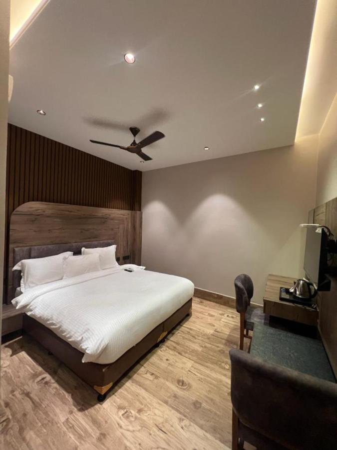 Hotel Ventures Inn 阿姆利则 外观 照片